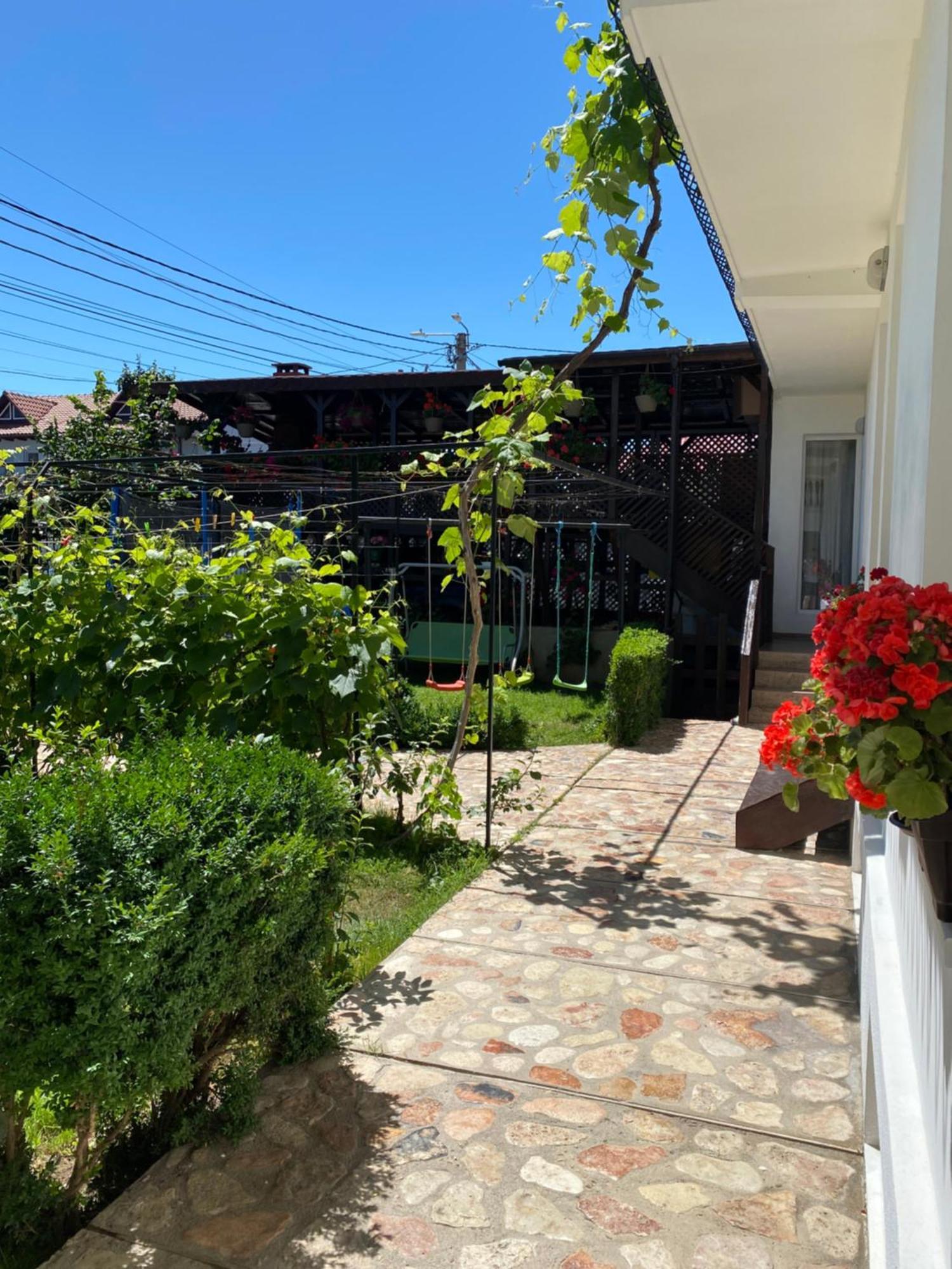 Hotel Casa Ciobi Două Mai Exteriér fotografie